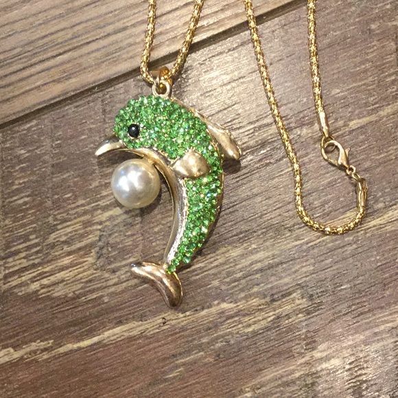 Paco Designs Jewelry - Lime green crystal dolphin pearl gold necklace Paco Designs Jewelry - Lime green crystal dolphin pearl gold necklace